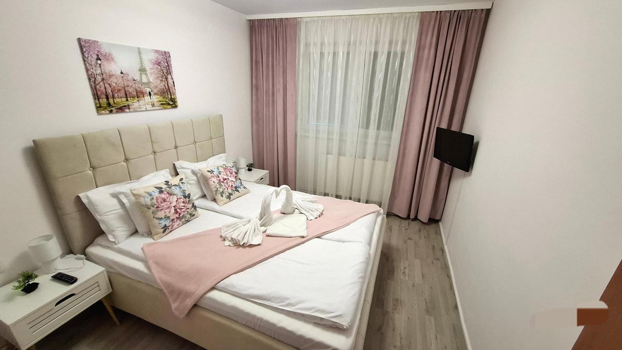 Alice Apartment Арад Екстер'єр фото